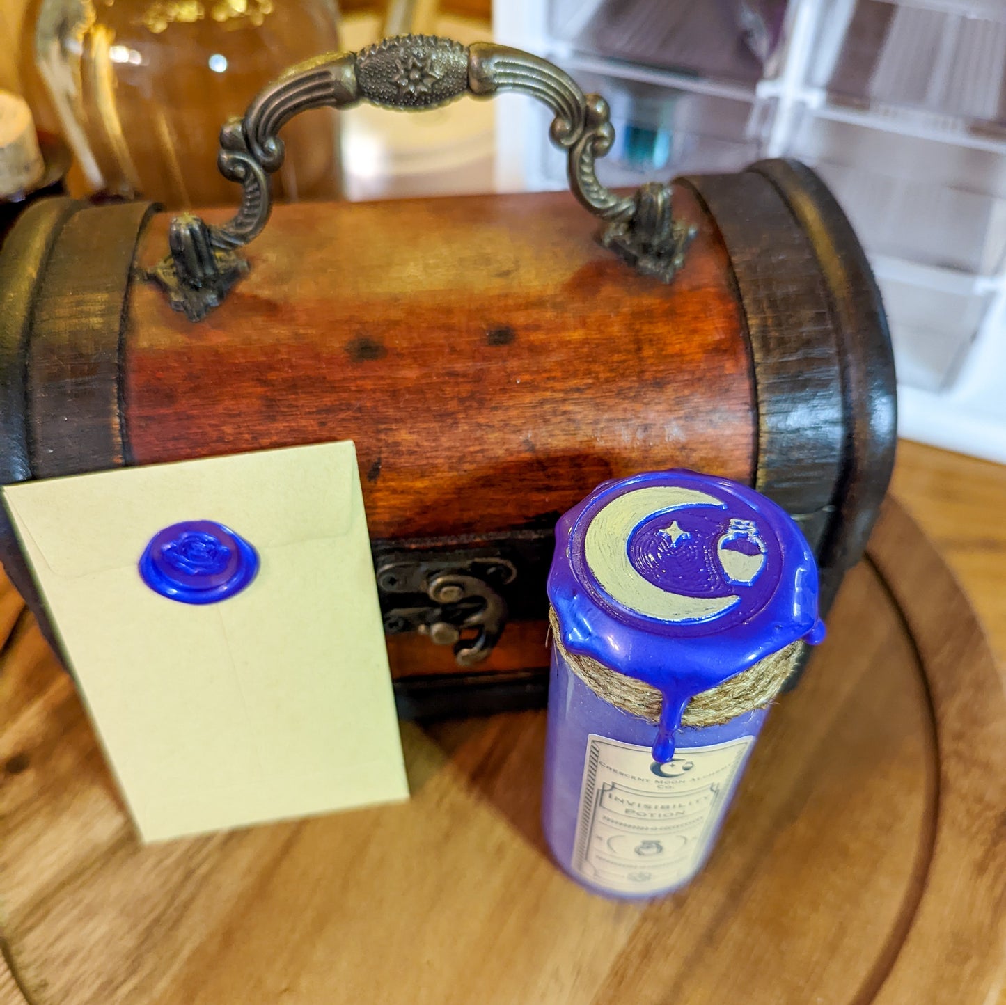 D20 Invisibility Potion *PRE-ORDER*